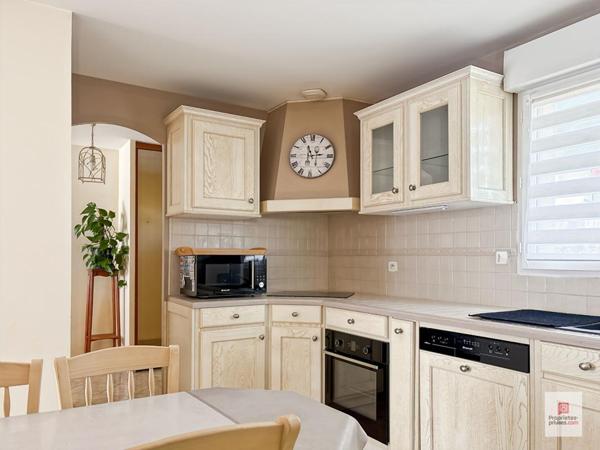 Maison Sable Sur Sarthe 6 pièce(s) 120.05 m2
