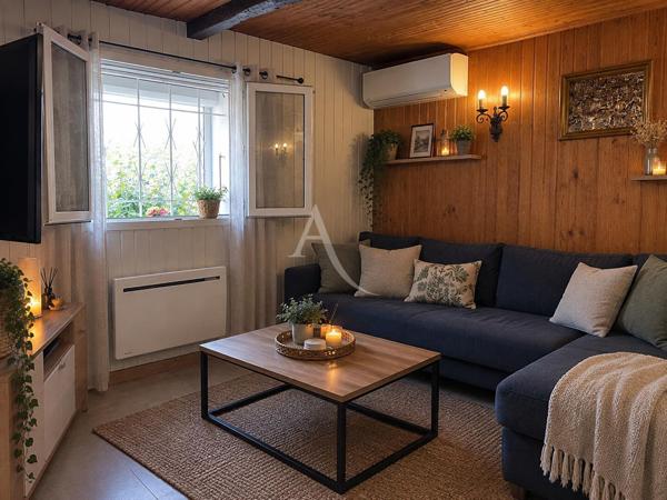 MAISON DE VILLAGE T3 DE 72 m² (93 m² au total) AU CALME AU COEUR DE RIEZ