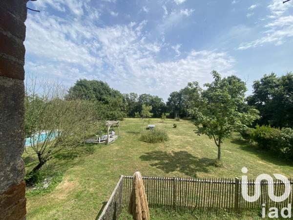 Maison à vendre 20 pièces 590 m² Anais