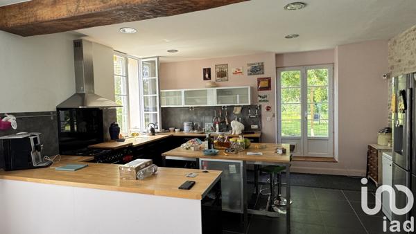 Maison à vendre 20 pièces 590 m² Anais