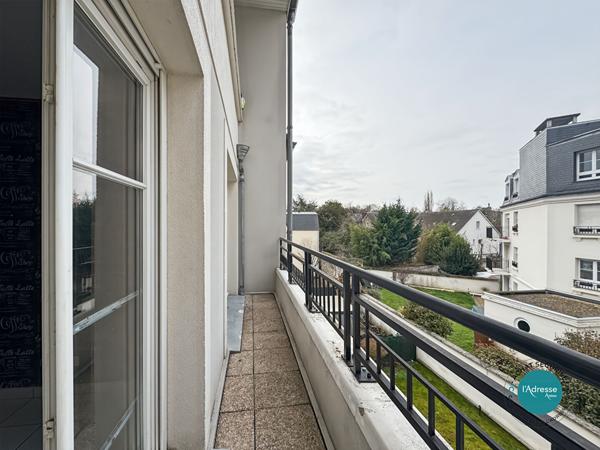 Appartement Corbeil Essonnes 5 pièces 103 m2