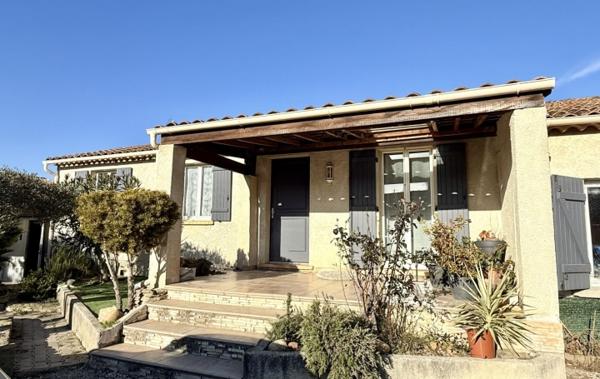 Vente Villa rénové(e) Courthezon   