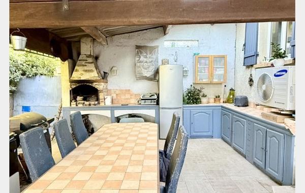 Vente Villa rénové(e) Courthezon   