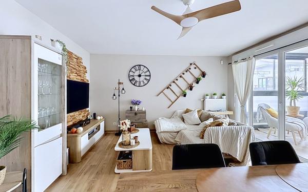 Appartement à vendre    4 pièces •  Villefranche-sur-Saône