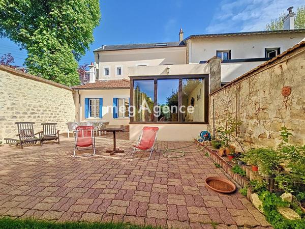 Maison à MANTES-LA-JOLIE, 78200 - 7 pièces 146m²