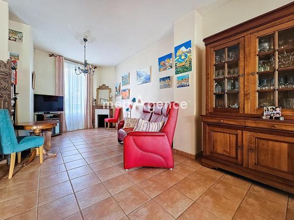 Maison à MANTES-LA-JOLIE, 78200 - 7 pièces 146m²