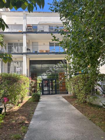 Appartement T2 + garage vendu loué - LYON 9° - SECTEUR VALMY