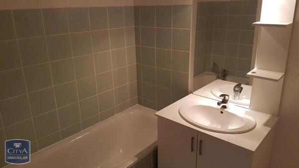 Appartement à louer 2 pièces 40.99m²