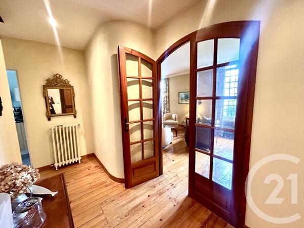 Maison à vendre  5 pièces - 140 m 2   PAU  - 64