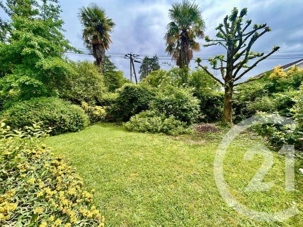 Maison à vendre  5 pièces - 140 m 2   PAU  - 64