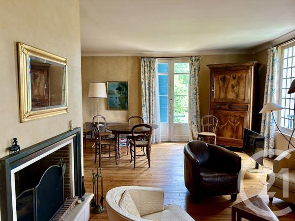 Maison à vendre  5 pièces - 140 m 2   PAU  - 64