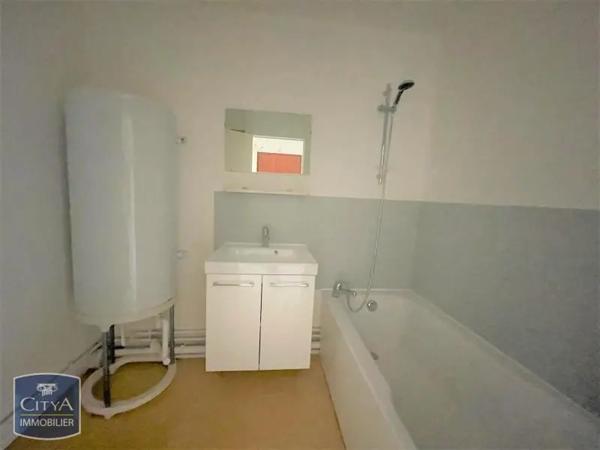 Appartement à louer 1 pièce 38.48m²