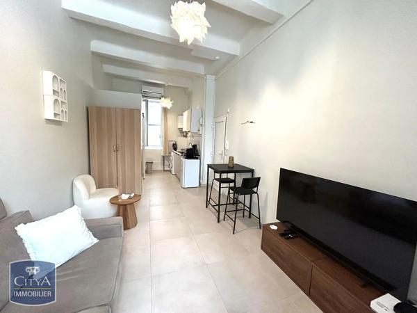 Appartement à louer 1 pièce 22.92m² Marseille 7e Arrondissement (13007)