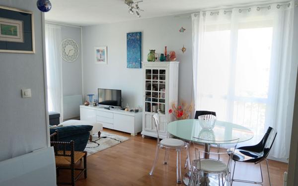 Appartement à vendre    3 pièces • 55,66 m2 Salon-de-Provence