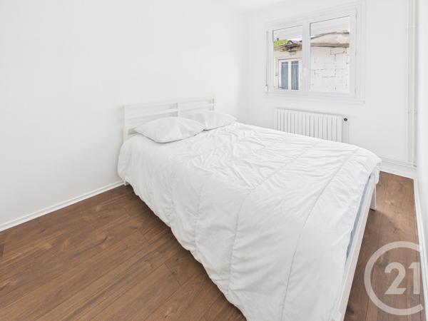 Maison à vendre  4 pièces - 72 m 2   VILLENAVE D ORNON  - 33