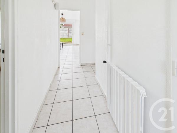 Maison à vendre  4 pièces - 72 m 2   VILLENAVE D ORNON  - 33