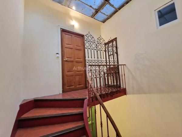 Location                                                      Appartement
                        
                     3 pièces                      96 m2                     à Draguignan