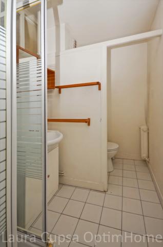 ARCUEIL - 2 MIN RER LAPLACE - STUDIO 26,06 M², ASCENSEUR, BALCON, GRANDE CAVE