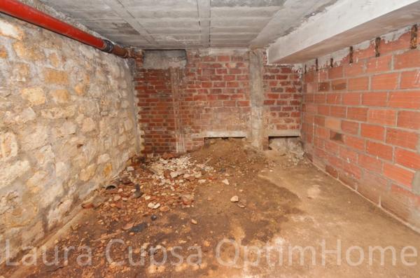 ARCUEIL - 2 MIN RER LAPLACE - STUDIO 26,06 M², ASCENSEUR, BALCON, GRANDE CAVE