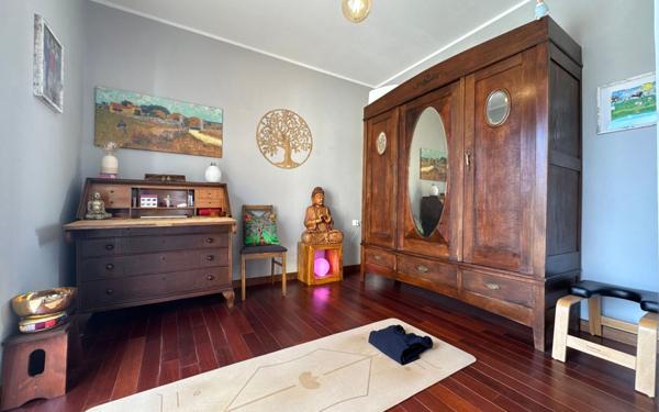 Maison à vendre    7 pièces •  Pézenas