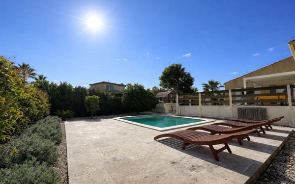 Maison à vendre    7 pièces •  Pézenas