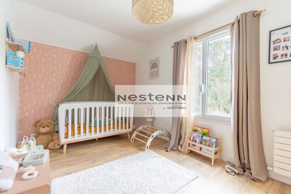 Maison de 7 pièces à Vendre à Saint Fargeau Ponthierry, lacs de la Guiche, 4 chambres, Garage double, sous-sol total,