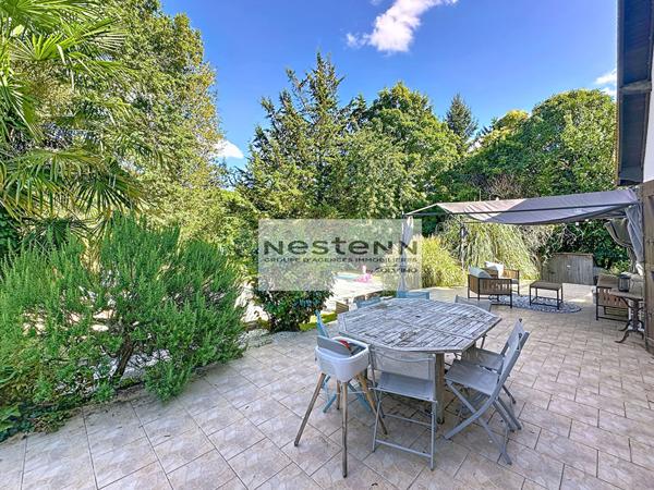 Maison de 7 pièces à Vendre à Saint Fargeau Ponthierry, lacs de la Guiche, 4 chambres, Garage double, sous-sol total,