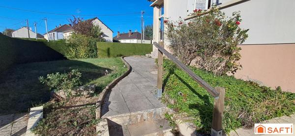 pavillon 4 chambres et sous sol complet / 500m²