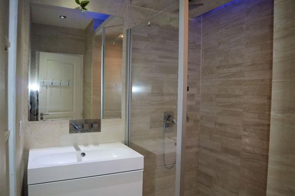 Gratte-Ciel. Appartement T3, 2 chambres