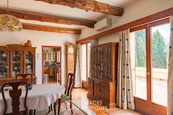 Maison d’architecte de 274 m² avec jardin piscinable et volumes atypiques