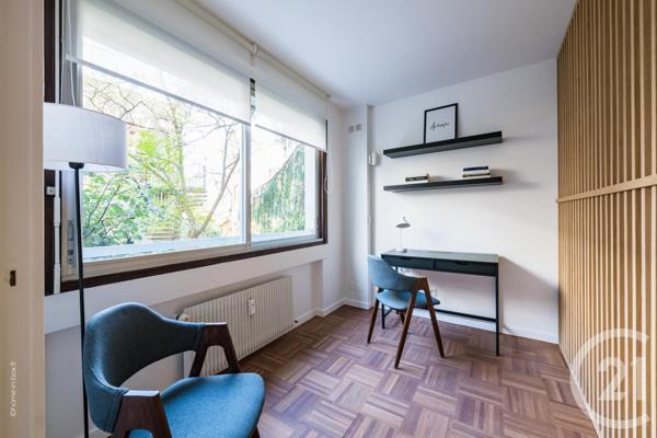 Appartement F2 à vendre  2 pièces - 53,23 m2 PARIS - 75011