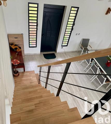 Maison 4 pièces de 200 m² à Baie-Mahault (97122)