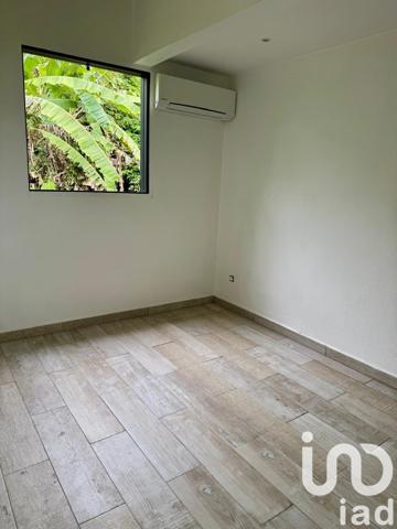 Maison 4 pièces de 200 m² à Baie-Mahault (97122)