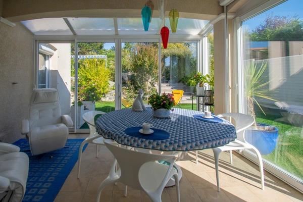LES MATHES - CONTEMPORAINE 4 CHAMBRES ET PISCINE