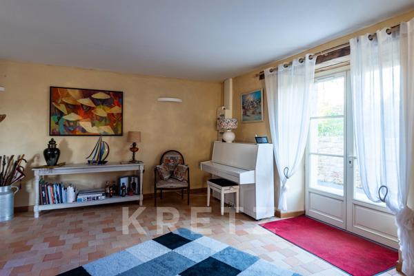 🌊 MAISON EN PIERRE | VUE SUR LA LAITA | PISCINE | TERRAIN 1 900 m² | 160 m² | EXPOSÉE SUD |