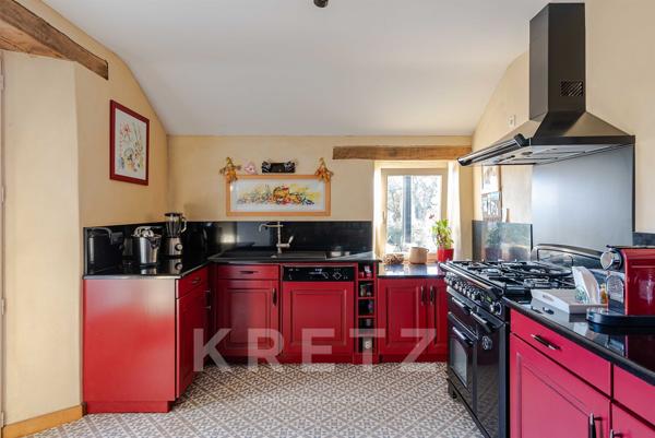 🌊 MAISON EN PIERRE | VUE SUR LA LAITA | PISCINE | TERRAIN 1 900 m² | 160 m² | EXPOSÉE SUD |