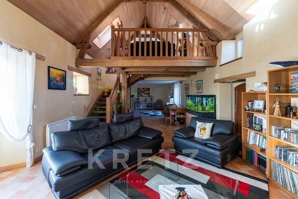 🌊 MAISON EN PIERRE | VUE SUR LA LAITA | PISCINE | TERRAIN 1 900 m² | 160 m² | EXPOSÉE SUD |