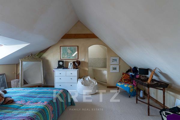 🌊 MAISON EN PIERRE | VUE SUR LA LAITA | PISCINE | TERRAIN 1 900 m² | 160 m² | EXPOSÉE SUD |