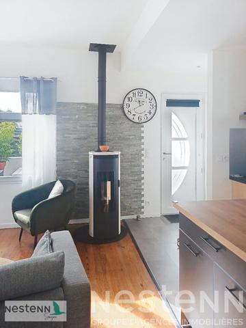 Maison à vendre à Saujon, 78m², 3 pièces, 2 chambres, proche des commodités