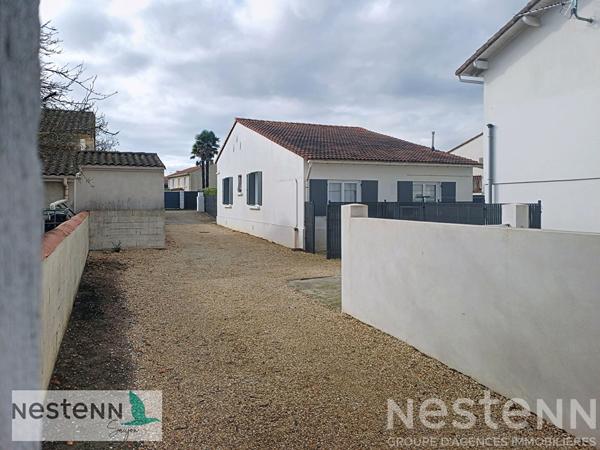 Maison à vendre à Saujon, 78m², 3 pièces, 2 chambres, proche des commodités