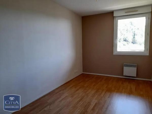 Appartement à louer 3 pièces 81.91m² Besançon (25000)