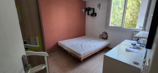 Aix-en-Provence (13090) Chambre en colocation dans un T4