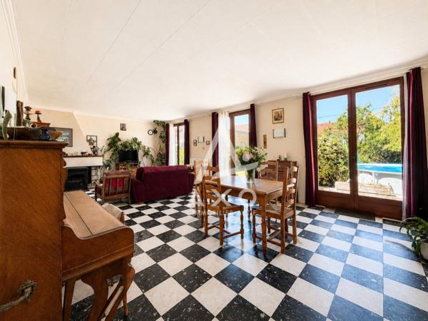 Plain-pied 112m² 4 chambres et garage