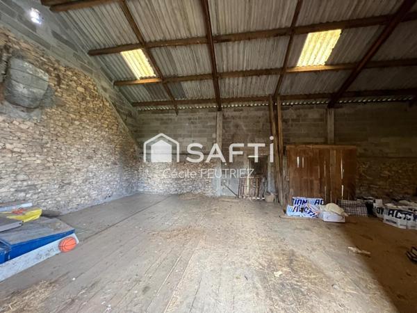 Maison avec énorme potentiel sans vis à vis