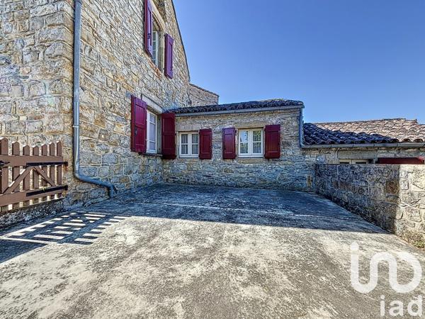 Maison à vendre 8 pièces 196 m² Saint-Georges-de-Luzençon
