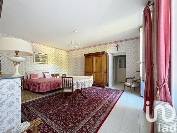 Maison à vendre 8 pièces 196 m² Saint-Georges-de-Luzençon