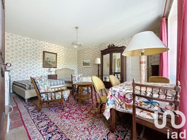 Maison à vendre 8 pièces 196 m² Saint-Georges-de-Luzençon