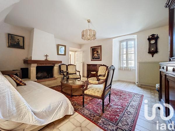 Maison à vendre 8 pièces 196 m² Saint-Georges-de-Luzençon