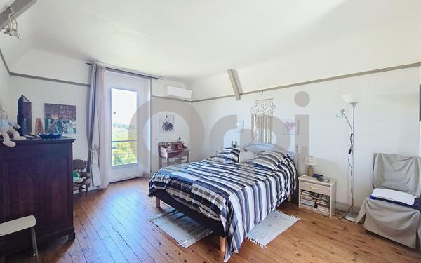 Maison à vendre    5 pièces •  Brive-la-Gaillarde