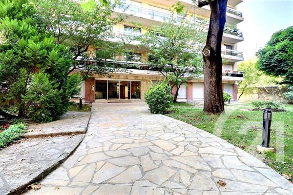 Appartement F2 à vendre  2 pièces - 37 m2 LES LILAS - 93